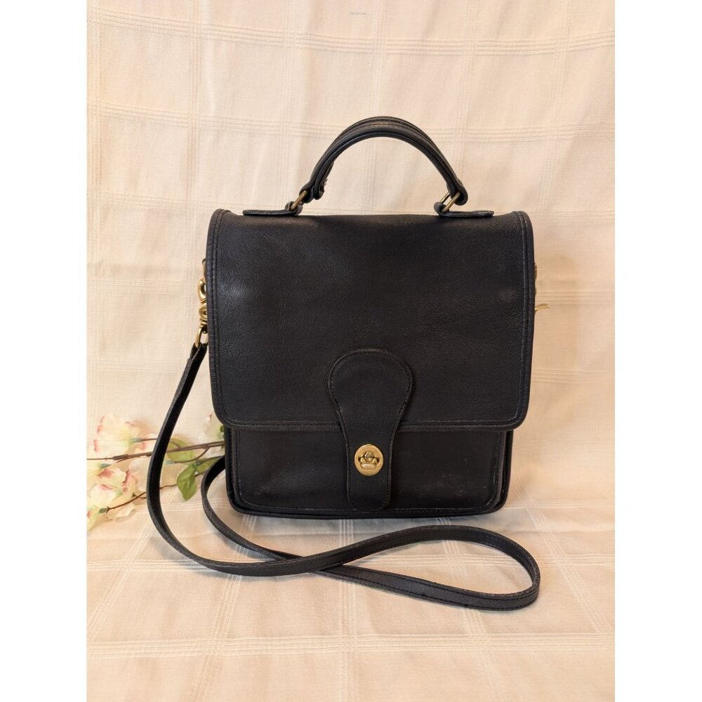 Vintage Coach Black Leather Crossbody Station Bag W/ Brass Hardware & Top Handle